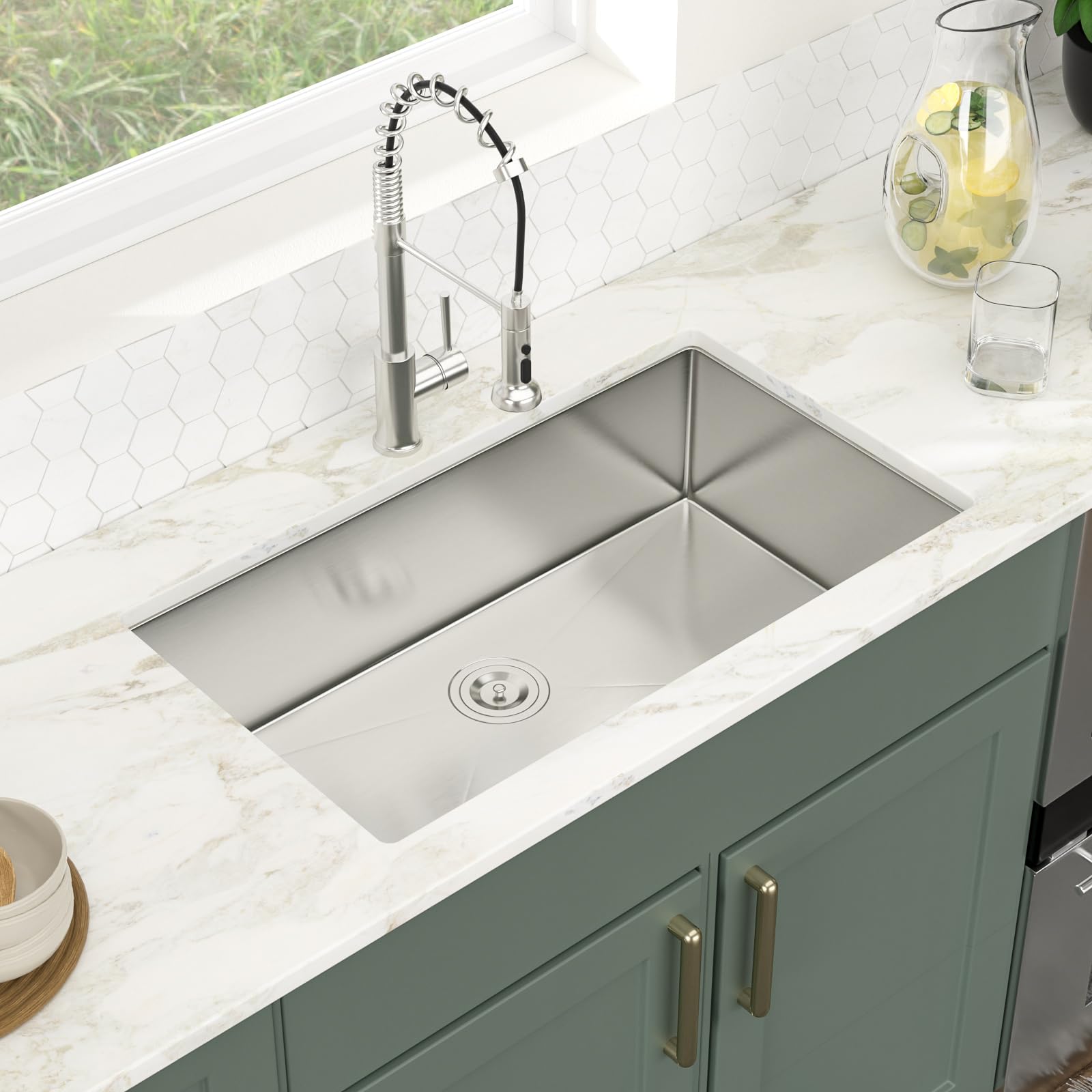 Logmey 32'' Kitchen Sink - Undermount Single Bowl - Silver Stainless Steel